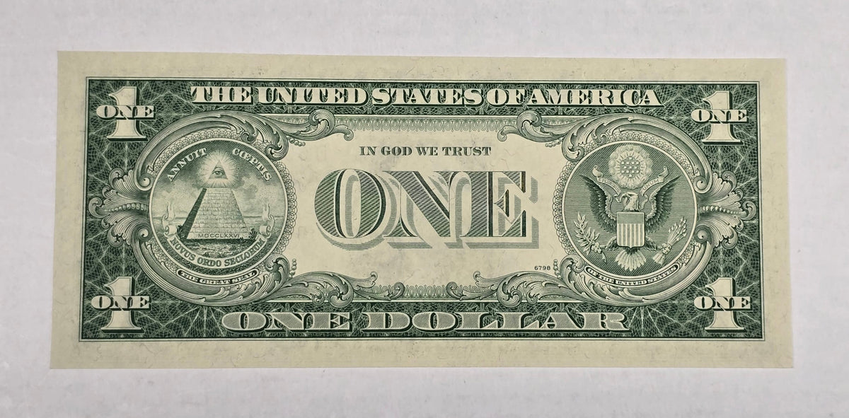 1935G $1 Silver Certificate Blue Seal, WITH MOTTO (016J) - Crisp Uncirculated